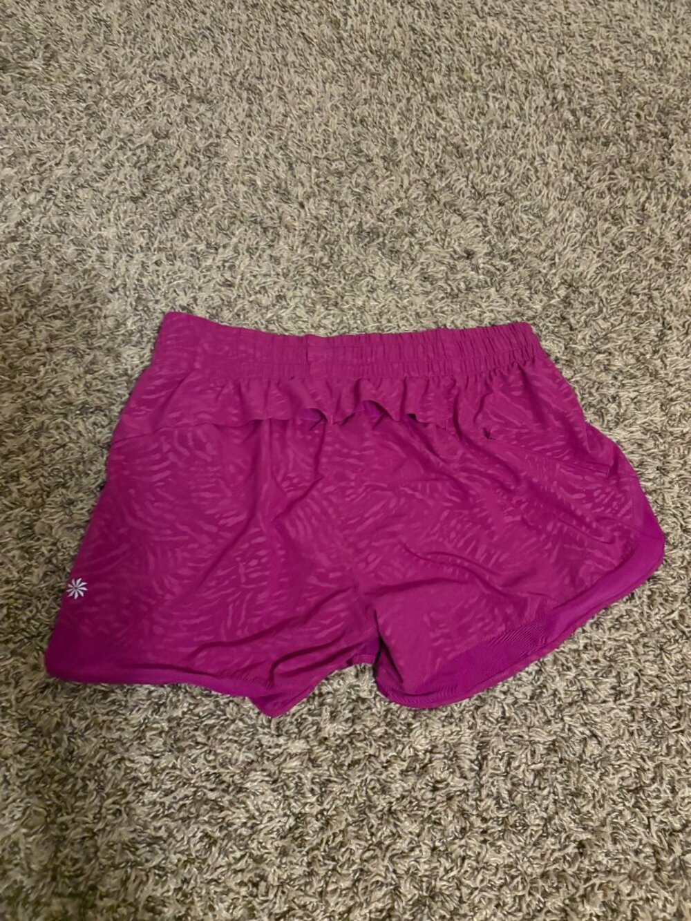 Athleta Printed Mesh Racer Run Short 4" Xtra Small Raspberry Pink Lined Pocket - Picture 3 of 3